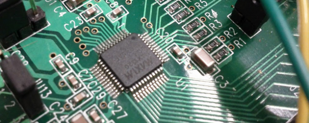 FPGA-based ultra-fast tunable laser control